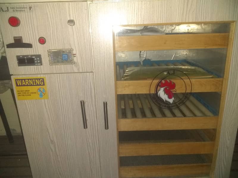 Full Automatic incubator with automatic brooder 0