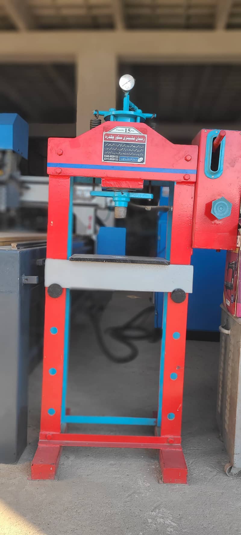 Ara Machine,Hydraulic Press Machine, Lathe Machine /CNC Router machine 9