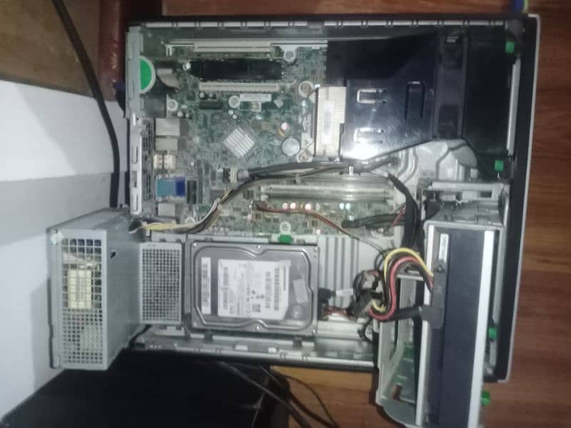 Mid range Gaming PC with graphics card 4