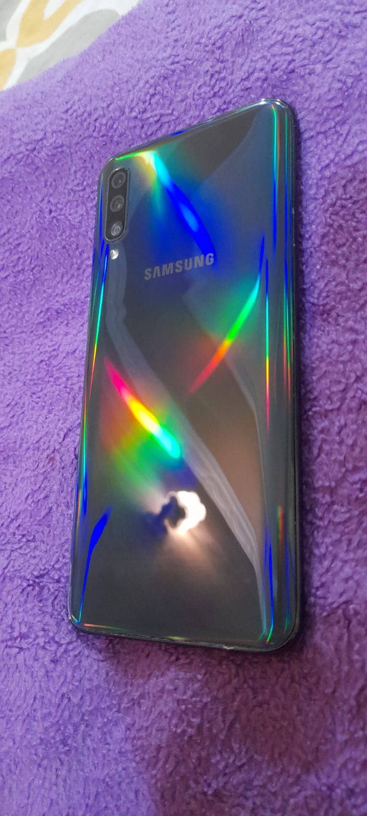 Samsung A50 4