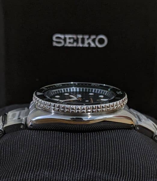 Seiko Hulk Men's Automatic Watch 6