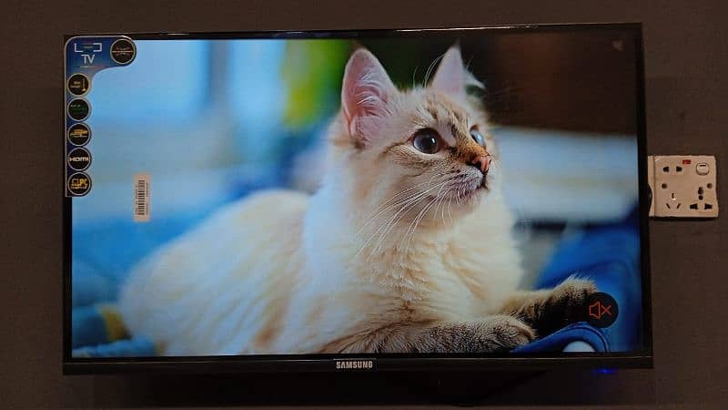 42 inch Samsung Smart Android wifi brand new led tv only 29,000 6