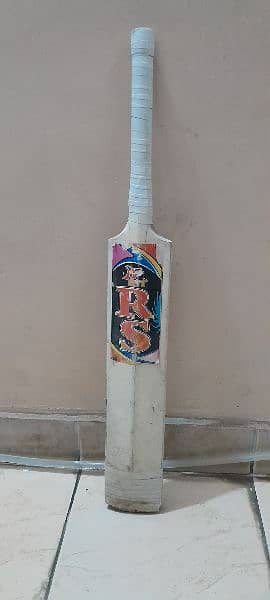 RS RIT BAT FOR SALE HARD BAT SMALL 1