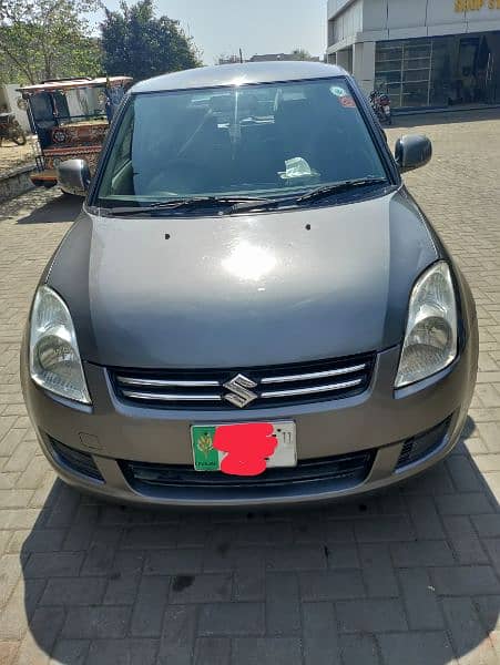 Suzuki swift 1.3 DLX 0