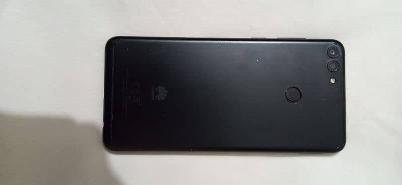 Huawei y9 2018 for sale 5