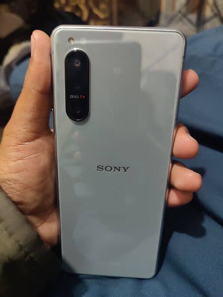 Sony Xperia 5 Mark 2 3