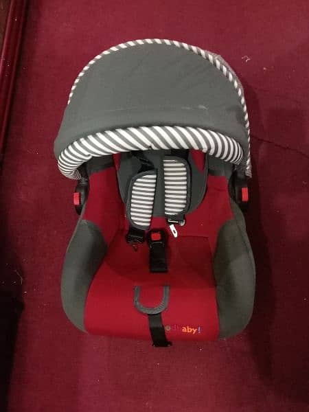 baby carry cot and car seat 2