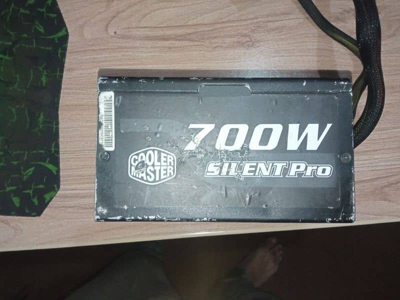 Cooler Master Power Supply 700w 80Plus 0