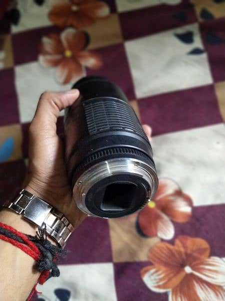 canon 550D mm good condition 10 by 10 waranty awailable 2
