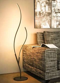 Floor tree lamp