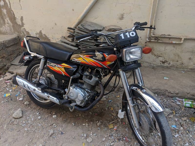Honda CG 125 2021 last month available for sale 3
