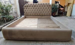 Queen Size Bed. Sheesham & 8 inch MoltyFoam Mattress. O3244833221.