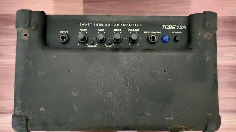 12 Watt Tube Guitar Amplifier 3