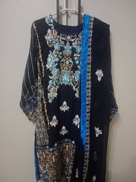 Used Shadi dress (3-piece) karhai embroidery fancy blue 1