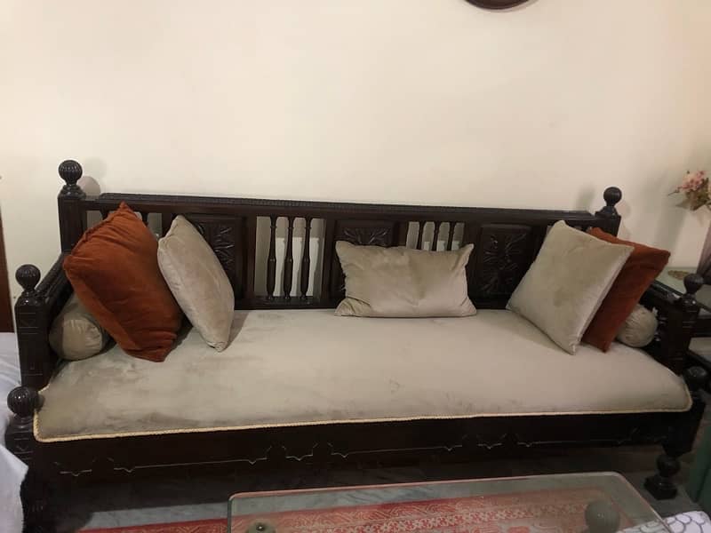 wooden sofa valvet poshis 1