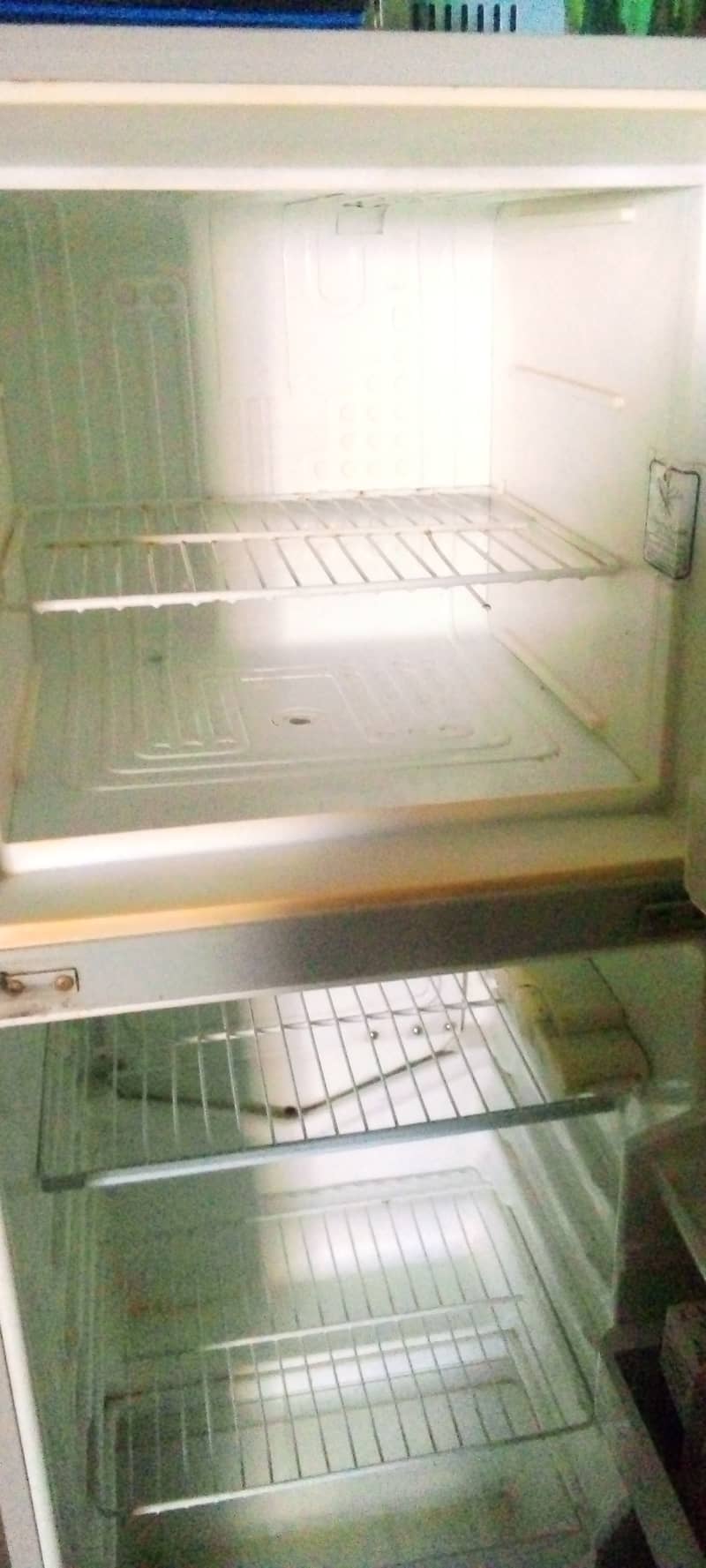 Dawlance refrigerator 1