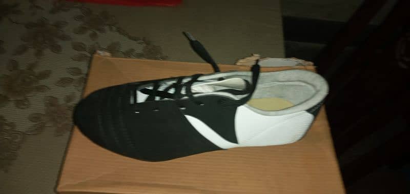 Footbal soccer shoes 1