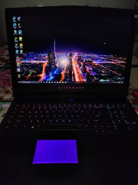 ALIENWARE R17  R4 8