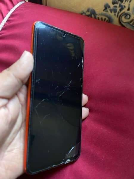 Redme 9t 6/128 gb pta aproved only glass crack ha working fine 1