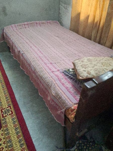 selling a single bed in good condition with durafoam. 1