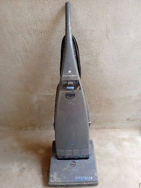 vacuum cleaner 1