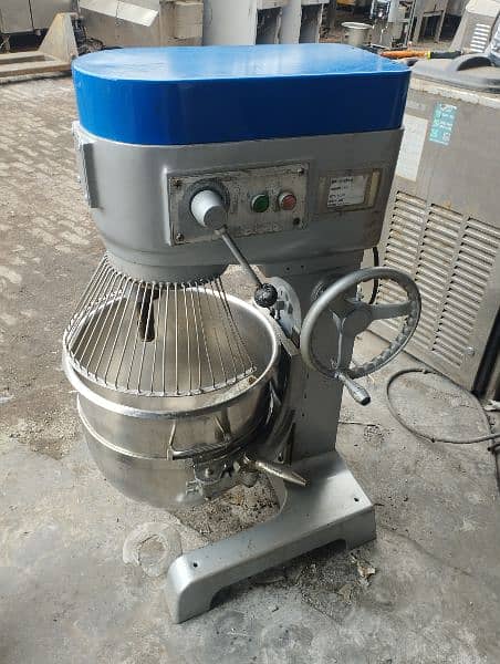 Ice Gola Machine imported Japan table top model 220 voltage 14