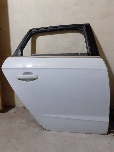 AUDI Complete Doors and Spare Components 2