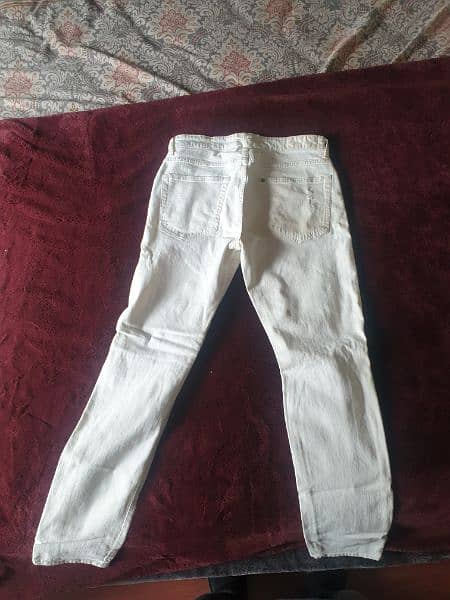 Original American H & M White Ripped jeans 8