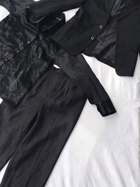 Japanese style black full suit for boys 1