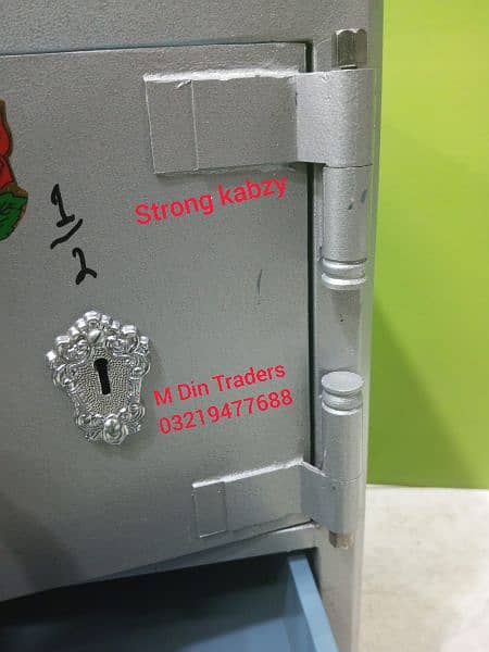 cash locker / cash safe / tajori 10