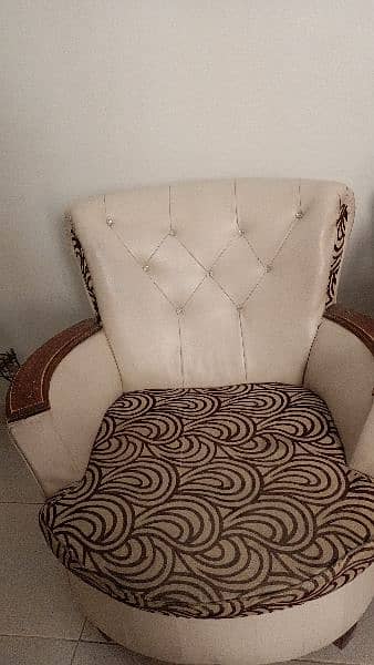 urgent sell sofa set 2