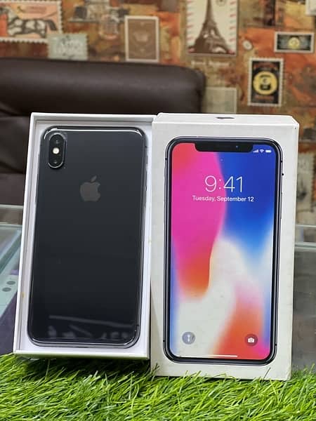 iphone X 64gb pta-approved 81% battery complete box 6