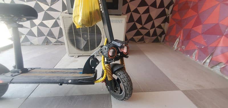 electric Scooty for sale 4
