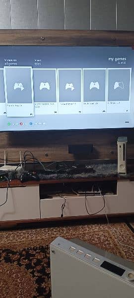 Xbox 360 fat 162 game installed 1TB hard drive 7