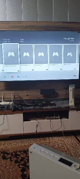 Xbox 360 fat 162 game installed 1TB hard drive 9