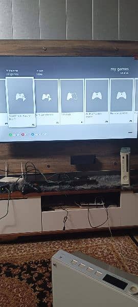 Xbox 360 fat 162 game installed 1TB hard drive 11