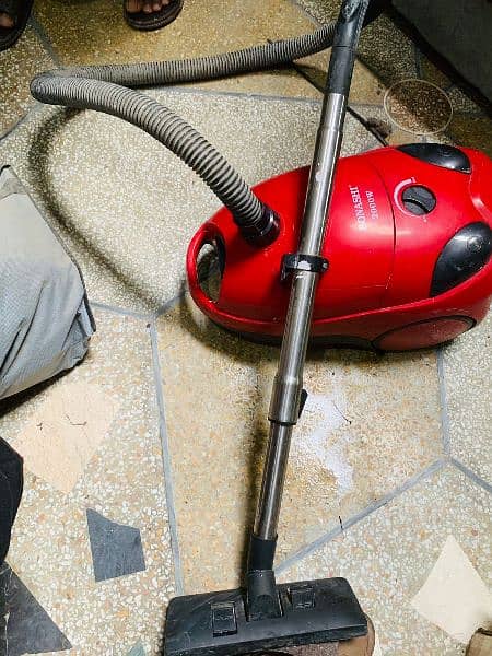 vacuum cleaner A1 condition 4