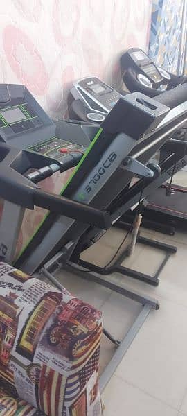 treadmils. (0309 5885468)electric running & jogging machines 9