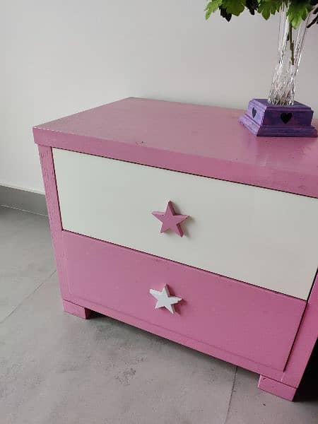 single bed with side table for kids 0