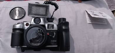 35MM motor driven camera DL2000A