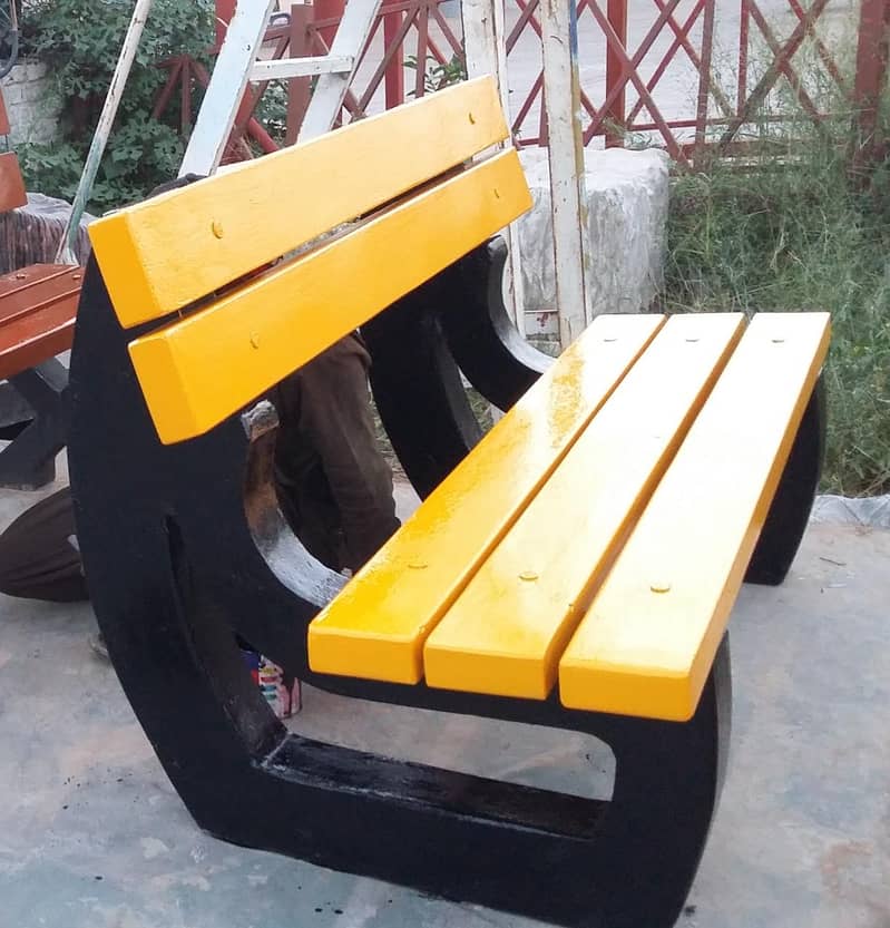 Garden Benches for parks, universities and societies 4
