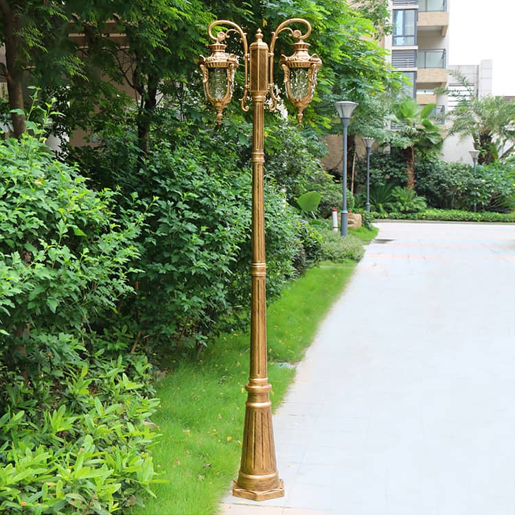 Garden Pole Lights | Decorative outdoor Pole lamp | Street Light Pole 13