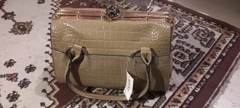 Brand New Stylo original Ladies Bag/Purse in Low price 3000 Rs 2