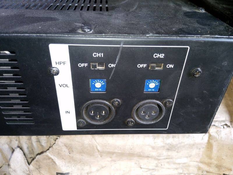 vision stereo amplifier and power 4