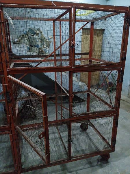 easy moveable cage used 3 upto 12 partitions 6