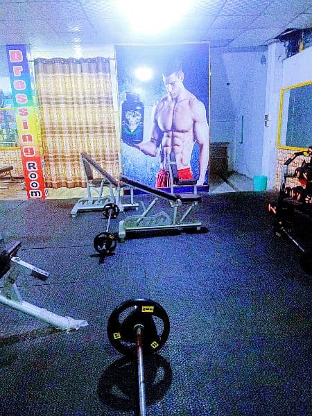 Gym For sale/ Exercise Machine/ gym Fitness / Gym 9
