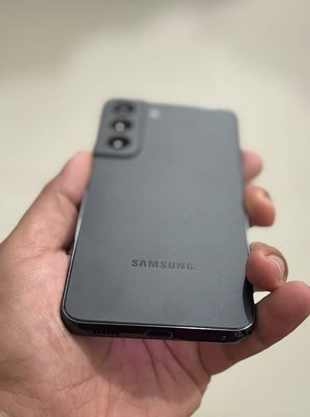 Samsung S22 8GB 256Gb PTA Approved physical dual sim 6