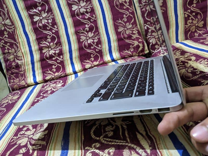 MacBook pro 2014 (15 inch) 3