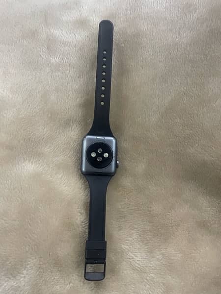 Apple Watch Series 3 Nike edition 38mm in good condition 3