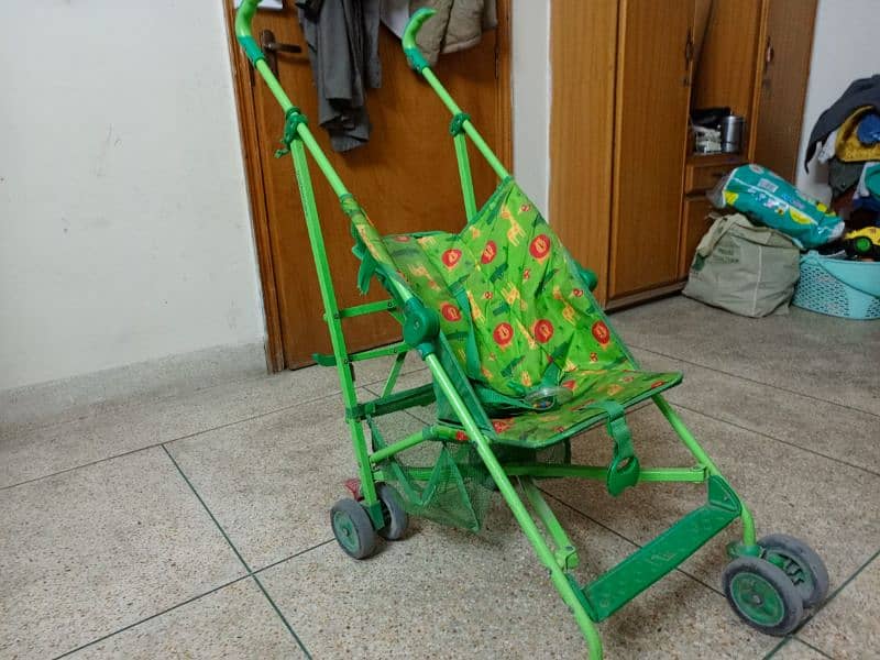 kids pram good condition 0